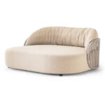 M4376 Lit Double – Un écrin de confort pour terrasses d’exception
